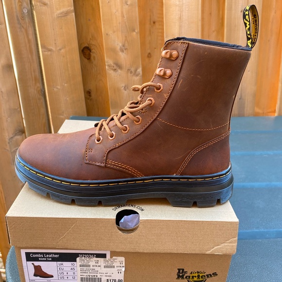 Dr martens men’s boots - Picture 4 of 8